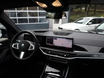 BMW X5 30 d xDrive M Sport 360  PANO GLOW 22  VOLL L