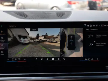 BMW X5 30 d xDrive M Sport 360  PANO GLOW 22  VOLL L