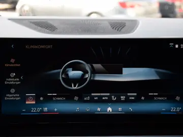 BMW X5 30 d xDrive M Sport 360  PANO GLOW 22  VOLL L