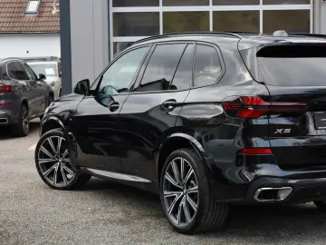 BMW X5 30 d xDrive M Sport 360  PANO GLOW 22  VOLL L