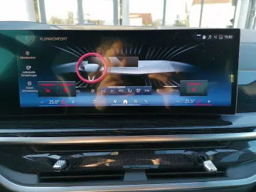 BMW X5 xDrive50e Sportpaket 22'' AHK HUD H&hellip;