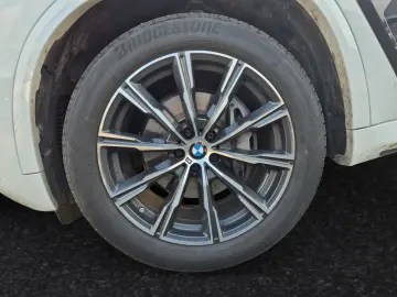 BMW X5 xDrive40d M Sport AHK Pano Harman Kardon