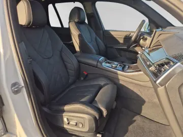 BMW X5 xDrive40d M Sport AHK Pano Harman Kardon