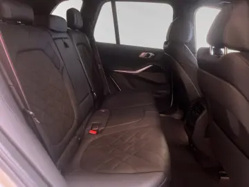 BMW X5 xDrive30d M Sport Pro AHK 21 LMR PAProf.