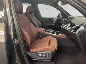 BMW X5 xDrive50e M Sport AHK Pano Head-Up H K