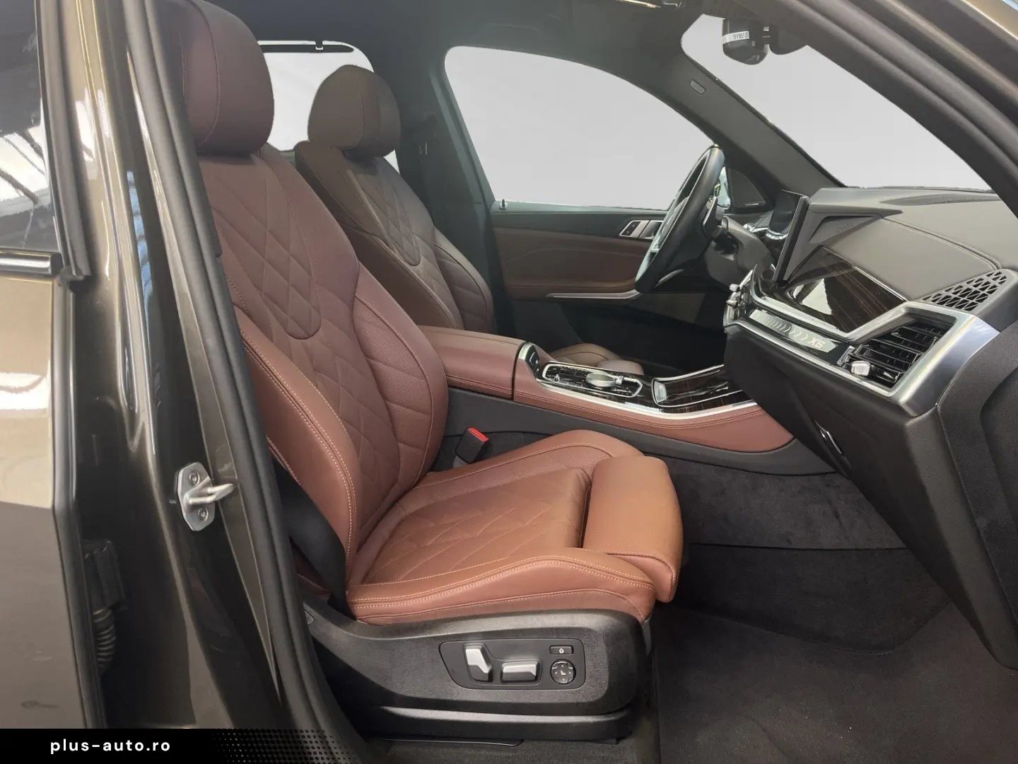 BMW X5 xDrive50e M Sport AHK Pano Head-Up H K