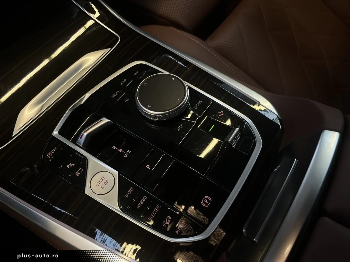 BMW X5 xDrive50e M Sport AHK Pano Head-Up H K