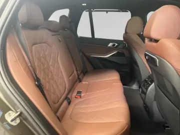 BMW X5 xDrive50e M Sport AHK Pano Head-Up H K