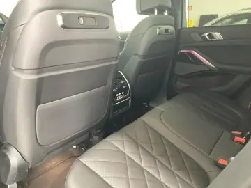 BMW X6 xDrive30d M Sport Pro AHK ACC Pano Innovation