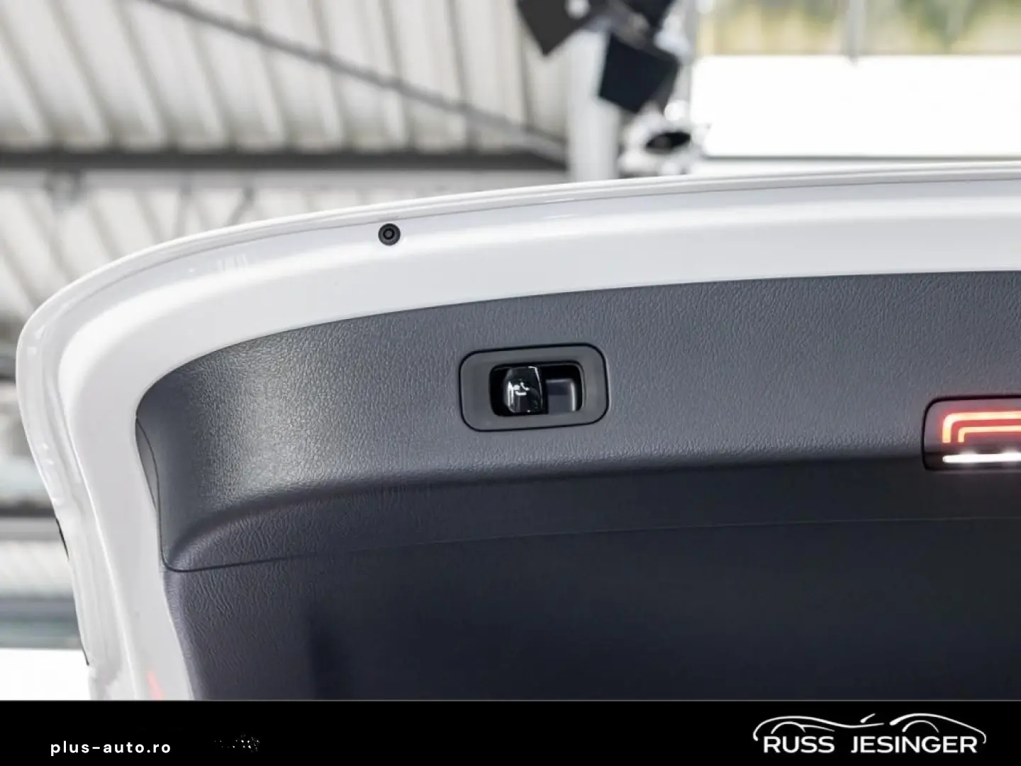 MERCEDES-BENZ GLC 400 e 4M AMG Line  AHK 360 Distr Pano Burm