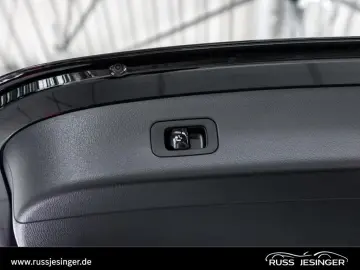 MERCEDES-BENZ GLC 300 de 4M AMG Line  AHK Distr LED &hellip;