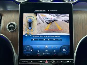 MERCEDES-BENZ GLC 300 d 4M AMG-PREMIUM PANO AHK MEMORY 360