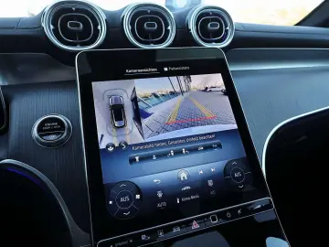 MERCEDES-BENZ GLC 300 4M AMG DIG-LED Pano AHK Standh…