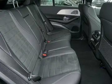 MERCEDES-BENZ GLE 450 4M AMG NIGHT PANO AHK GUARD360…