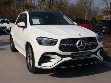 MERCEDES-BENZ GLE 300 d 4M AMG AIRMATIC Burmester Pa…