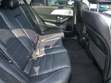 MERCEDES-BENZ GLE 300 d 4M AMG AIRMATIC Burmester Pa…