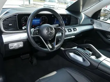 MERCEDES-BENZ GLE 300 d 4M AMG AIRMATIC Burmester Pa…