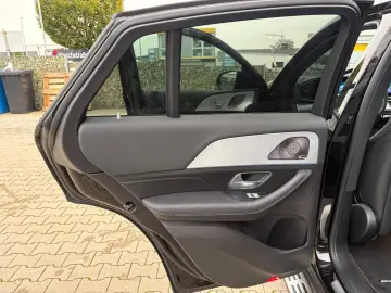 MERCEDES-BENZ GLE 300 d 4M Coupe AMG Line Burmester Airmatic