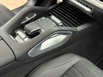 MERCEDES-BENZ GLE 300 d 4M Coupe AMG Line Burmester Airmatic