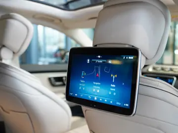 MERCEDES-BENZ S 63 AMG E Performance GOLD macchiato &hellip;