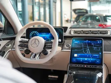 MERCEDES-BENZ S 63 AMG E Performance GOLD macchiato &hellip;