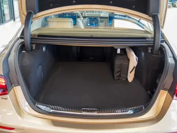 MERCEDES-BENZ S 63 AMG E Performance GOLD macchiato &hellip;