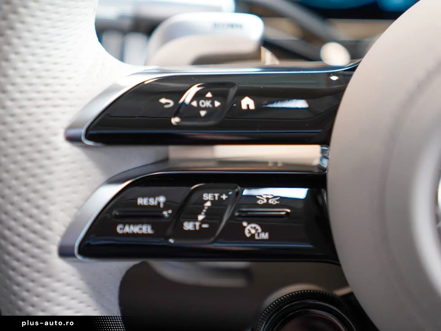 MERCEDES-BENZ S 63 AMG E Performance GOLD macchiato &hellip;