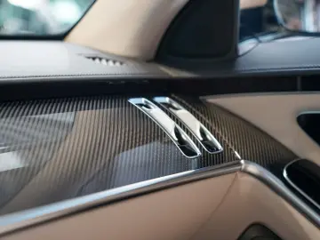 MERCEDES-BENZ S 63 AMG E Performance GOLD macchiato &hellip;