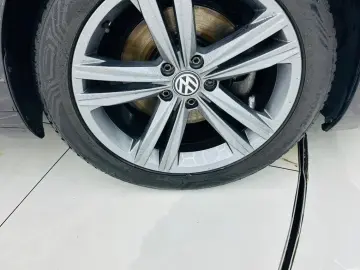 VOLKSWAGEN ARTEON 2018 2.0D E6 R-Line Garantie 12 Luni Rate