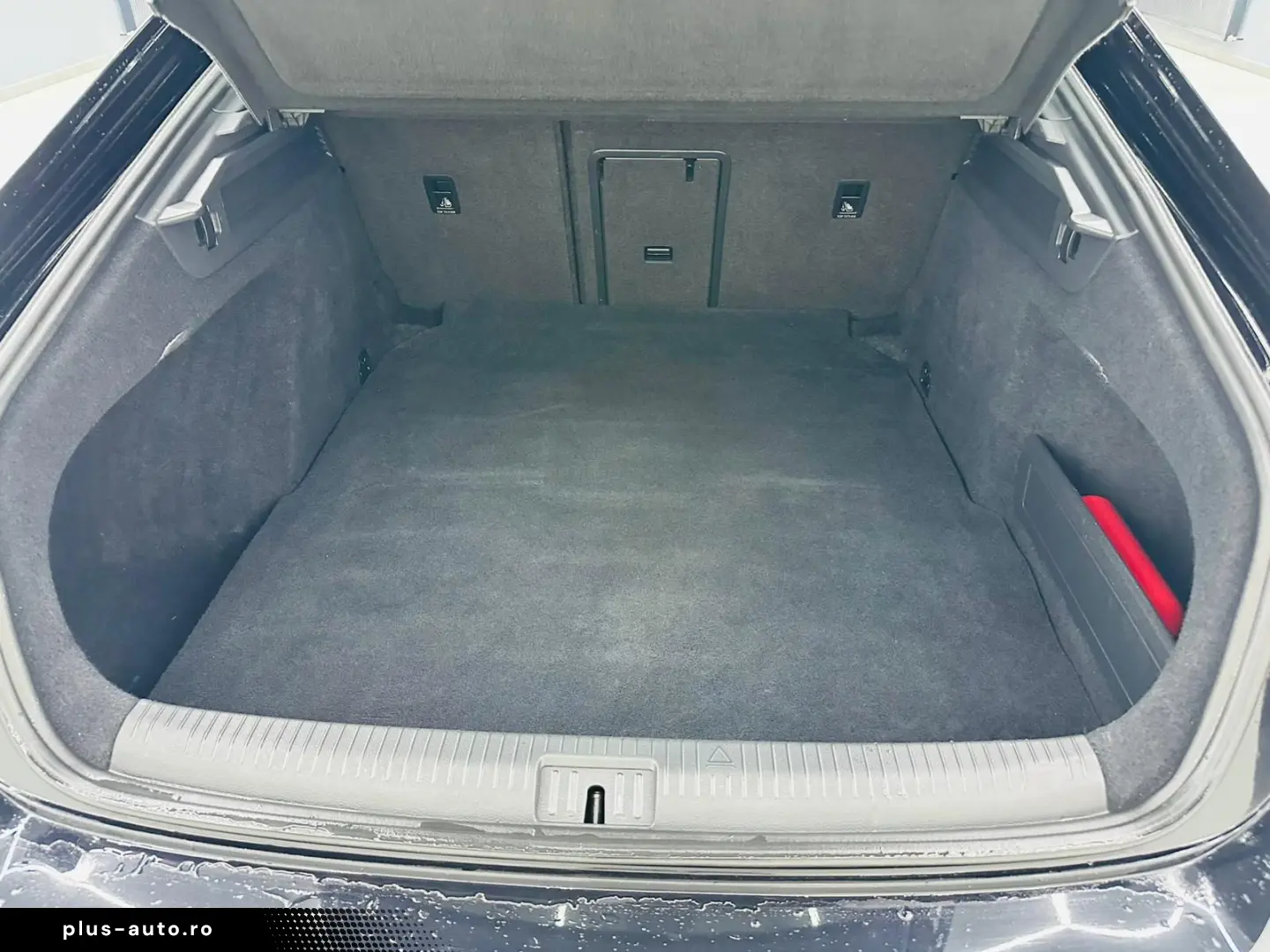 VOLKSWAGEN ARTEON 2018 2.0D E6 R-Line Garantie 12 Luni Rate