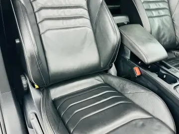 VOLKSWAGEN ARTEON 2018 2.0D E6 R-Line Garantie 12 Luni Rate