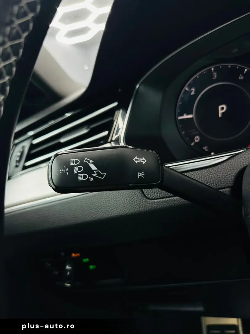 VOLKSWAGEN ARTEON 2018 2.0D E6 R-Line Garantie 12 Luni Rate