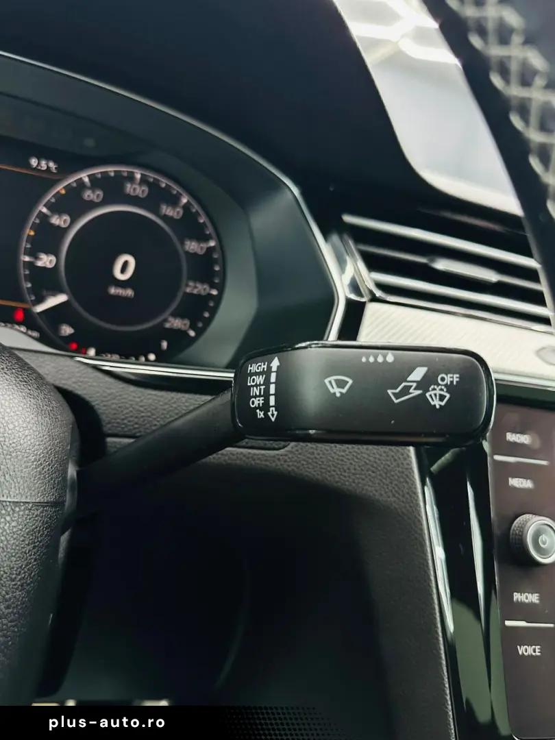 VOLKSWAGEN ARTEON 2018 2.0D E6 R-Line Garantie 12 Luni Rate