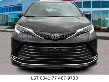 TOYOTA Sienna Limited AWD 7