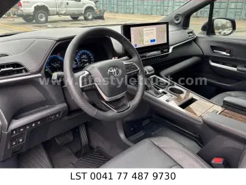 TOYOTA Sienna Limited AWD 7