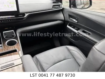 TOYOTA Sienna Limited AWD 7