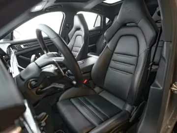 PORSCHE Panamera 4 E-Hybrid Platinum Edition   VAT