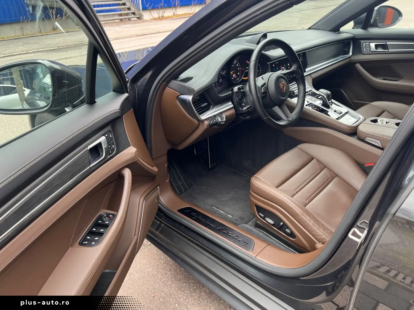 PORSCHE Panamera 4 E-Hyb · Platinum · Sportabgas · MY24