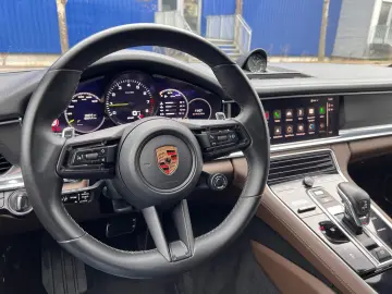 PORSCHE Panamera 4 E-Hyb · Platinum · Sportabgas · MY24
