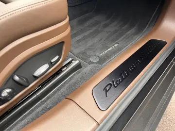 PORSCHE Panamera 4 E-Hyb · Platinum · Sportabgas · MY24