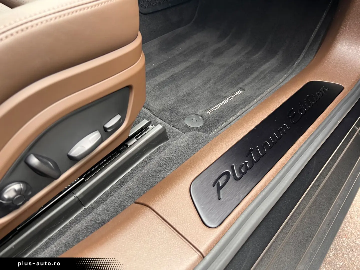 PORSCHE Panamera 4 E-Hyb · Platinum · Sportabgas · MY24