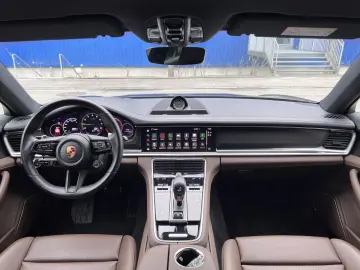 PORSCHE Panamera 4 E-Hyb · Platinum · Sportabgas · MY24