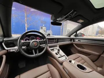 PORSCHE Panamera 4 E-Hyb · Platinum · Sportabgas · MY24
