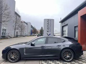PORSCHE Panamera 4 E-Hyb · Platinum · Sportabgas · MY24