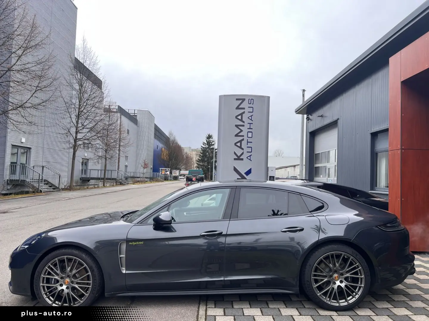 PORSCHE Panamera 4 E-Hyb · Platinum · Sportabgas · MY24
