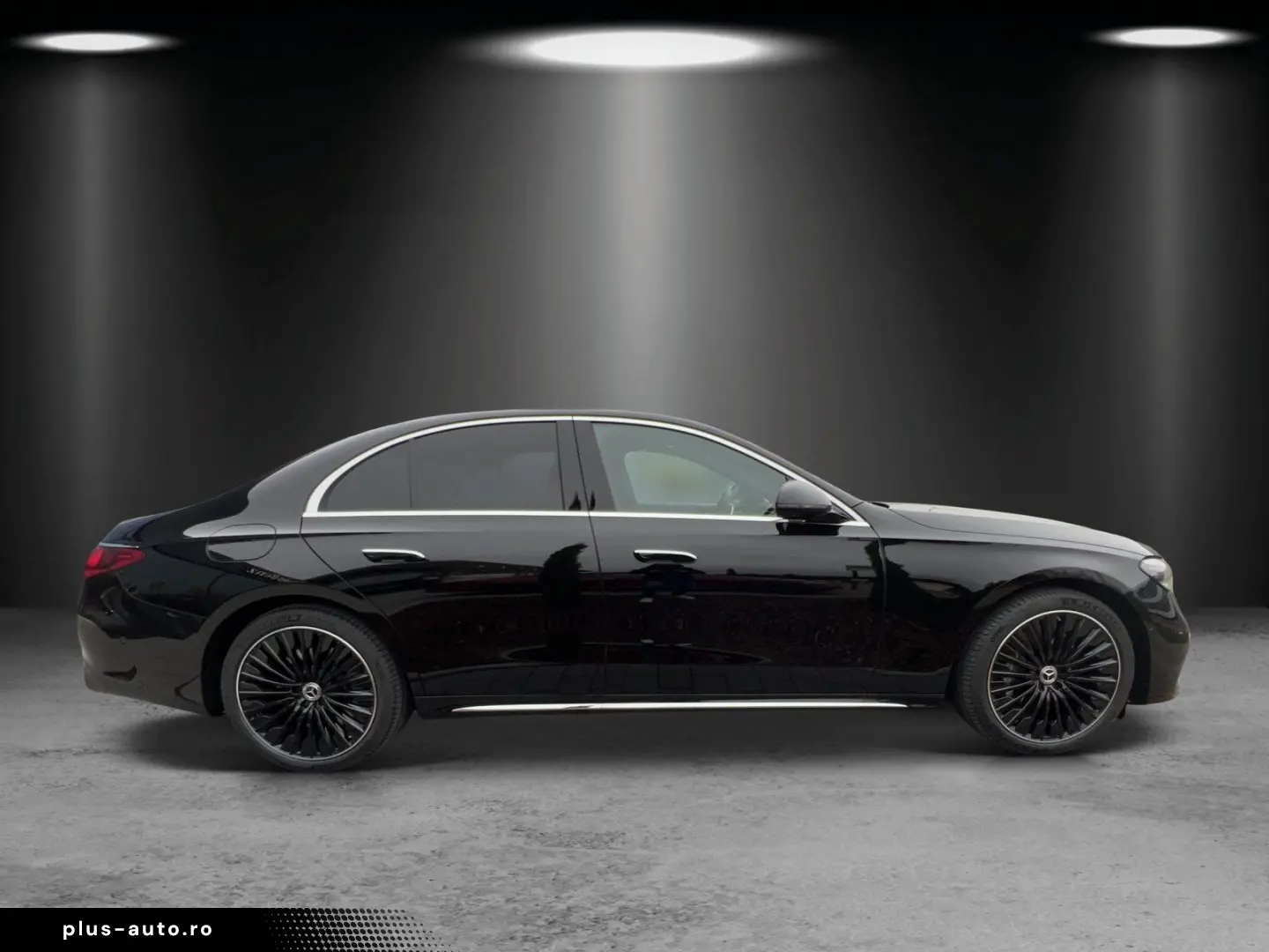 MERCEDES-BENZ E 400 e 4M AMG Distro PANO Airma HAL B&hellip;