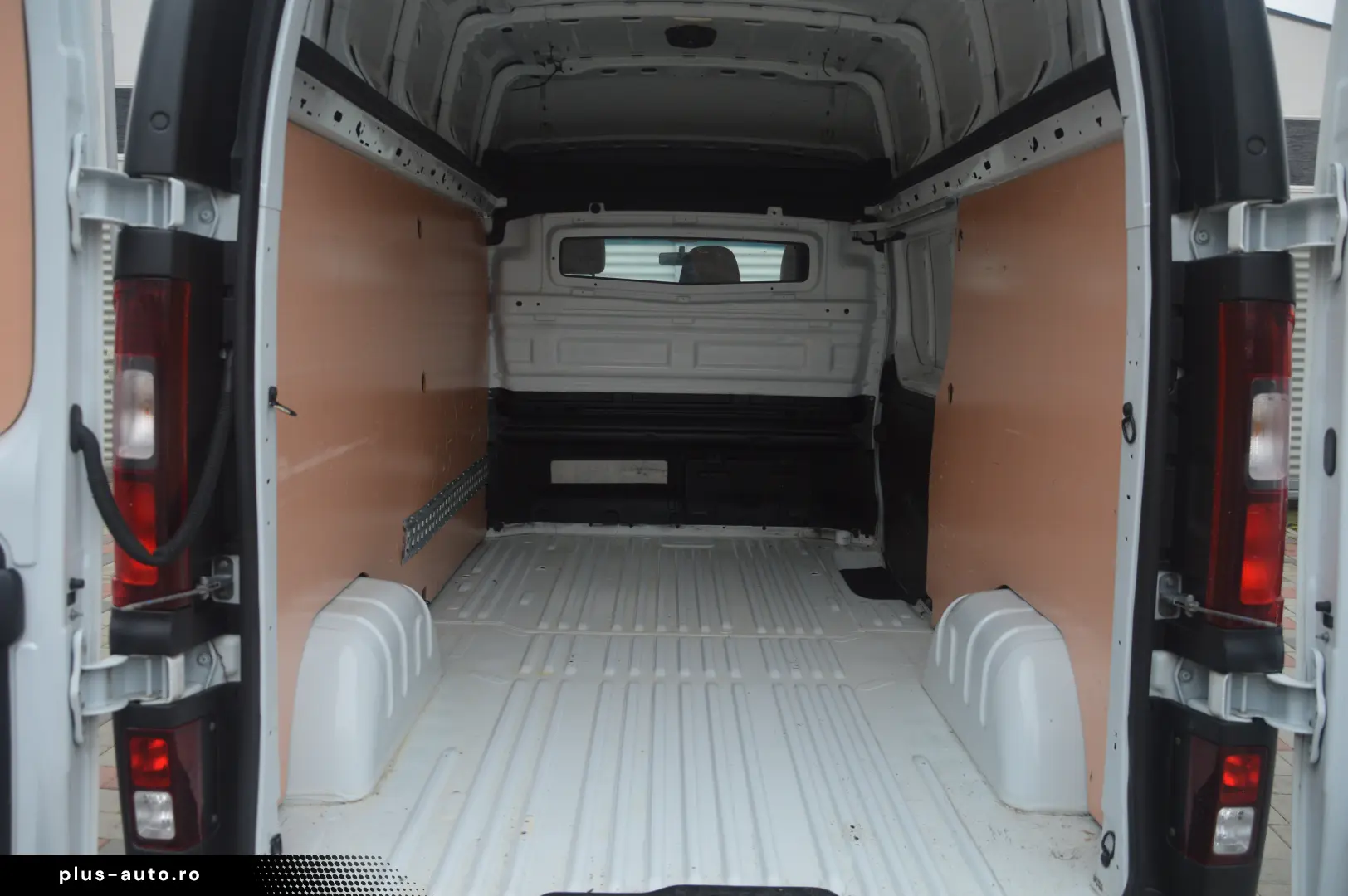 Renault Trafic Suprainaltat