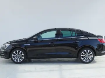 RENAULT MEGANE 1.3 TCe 140 GPF techno EDC