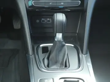 RENAULT MEGANE 1.3 TCe 140 GPF techno EDC