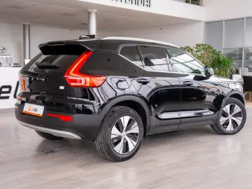 Volvo XC 40 T5 Recharge Geartronic  Inscription Expression